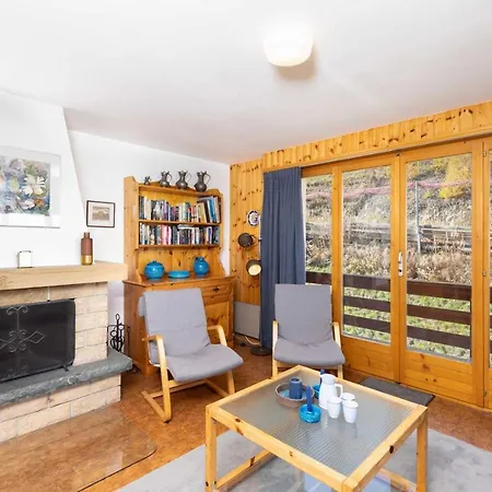 App Les Lupins 16 Apartment